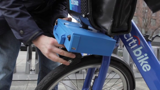 Illustration for article titled How It Feels to Ride an Electric Citibike